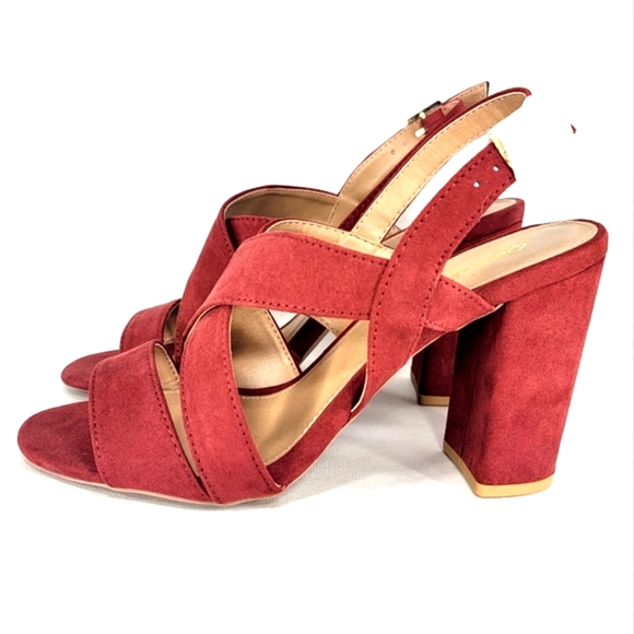 Qupid Scarlett Alona Red Suede, Strappy, Block Heel, Sandal. Women's Size 8M - Picture 2 of 13